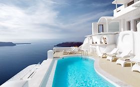 Tholos Resort